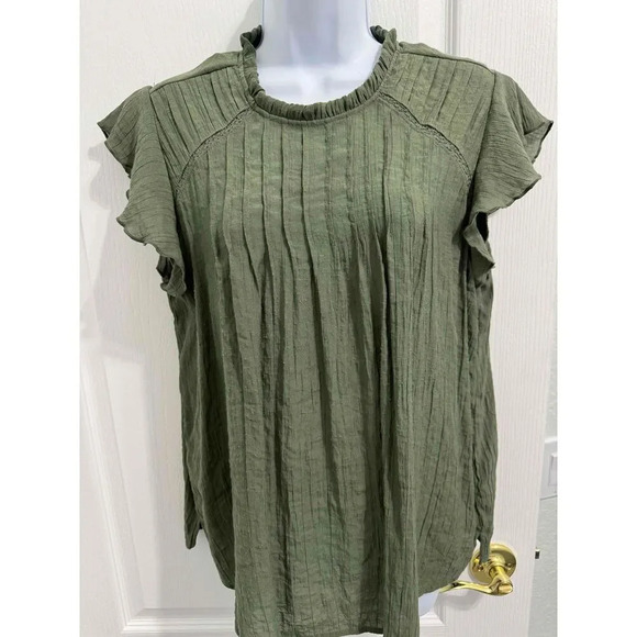 Nanette Lepore Green Pleated Ruffled Short Sleeve Blouse Womens Size Medium - Picture 2 of 8